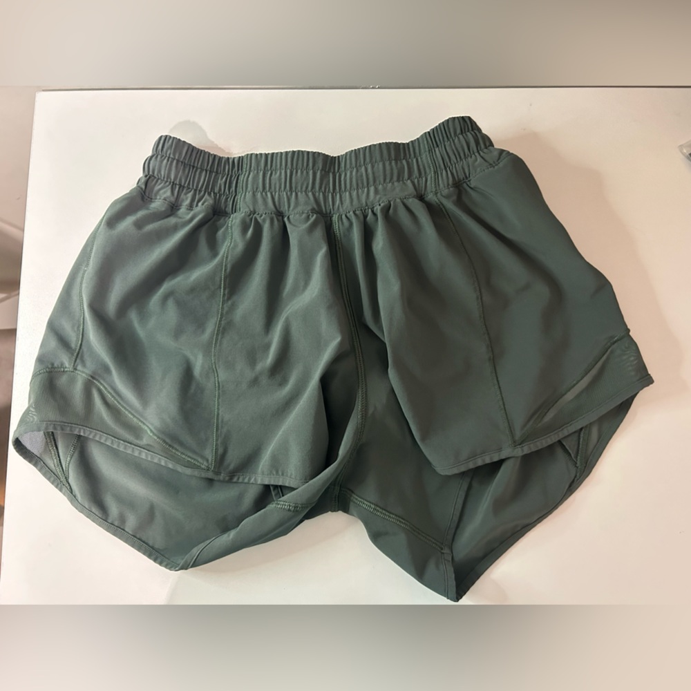 Lululemon hotty hot shorts